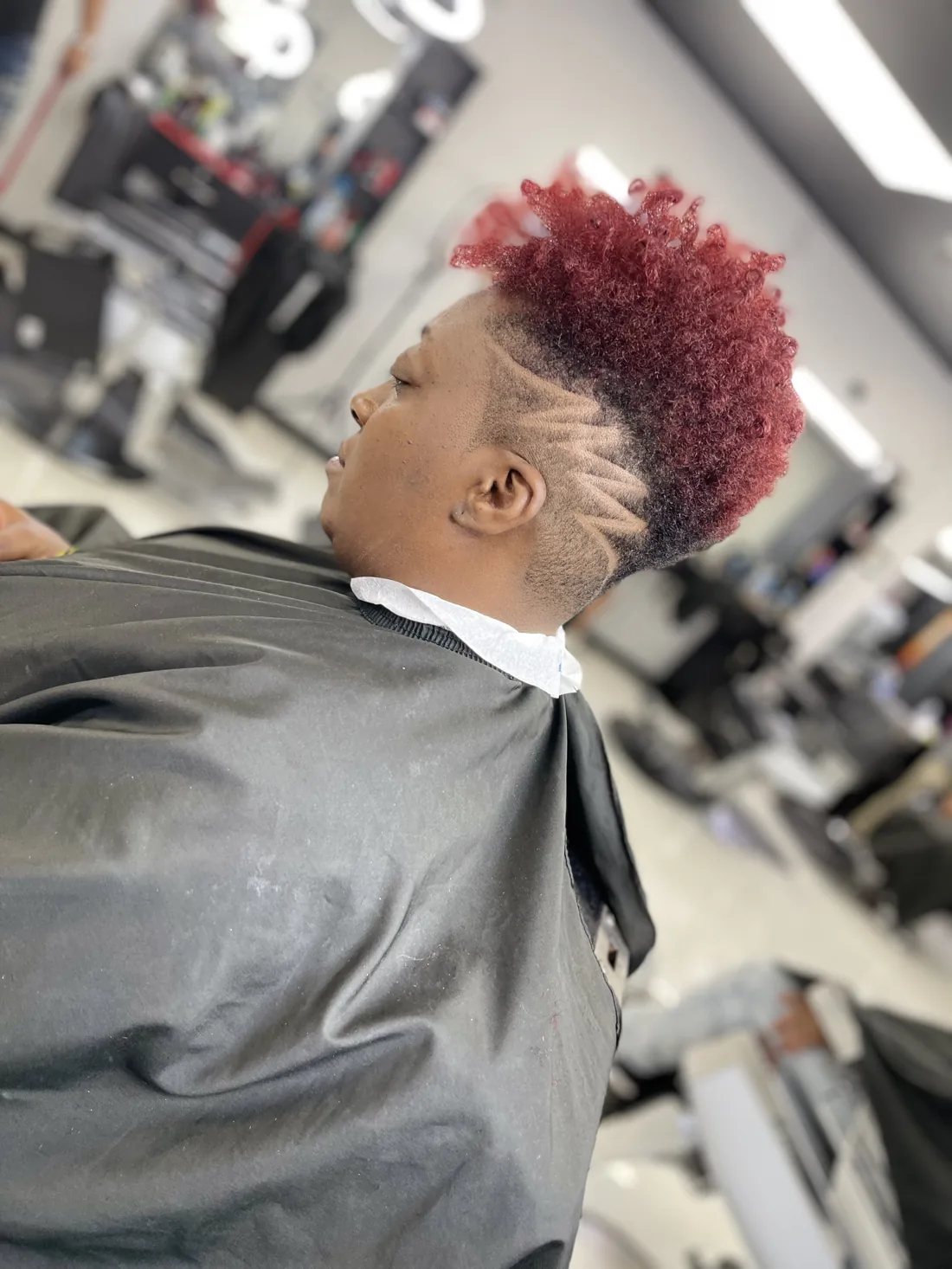 Custom color and fade at Kings Kare Tampa barbershop